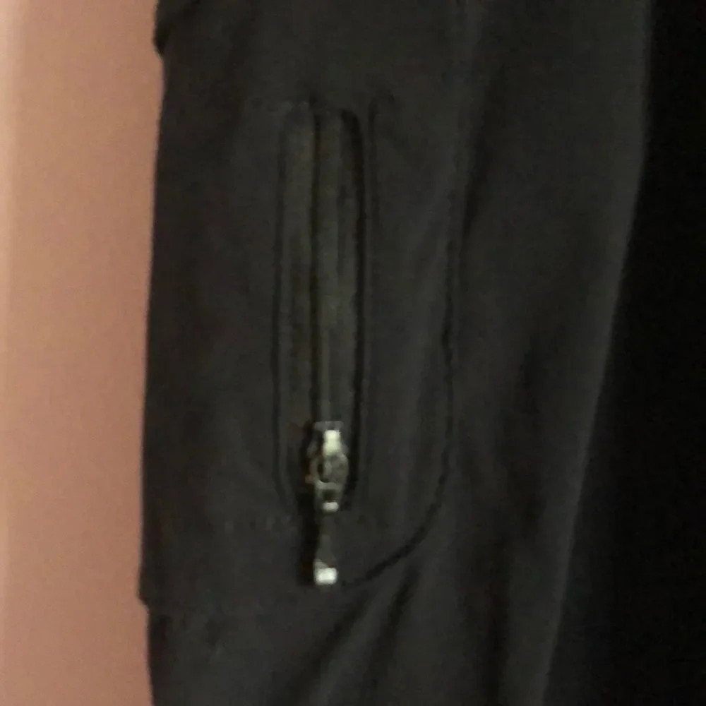 Lucy Capri cargo pants - Picture 3 of 8